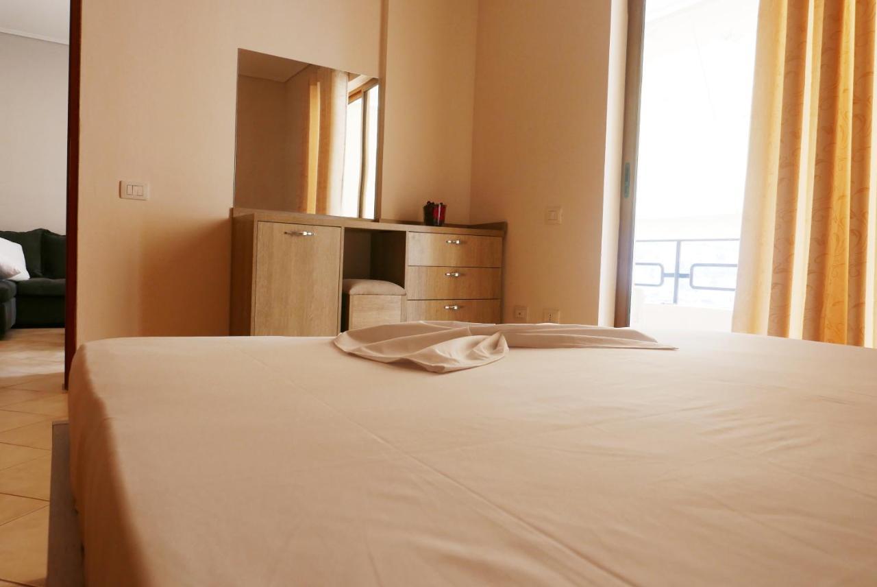 Apartmán Victoria'S Sea-Cret Sarandë Exteriér fotografie